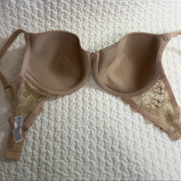 Wacoal Lightly Lined Bra - Picture 6 of 7